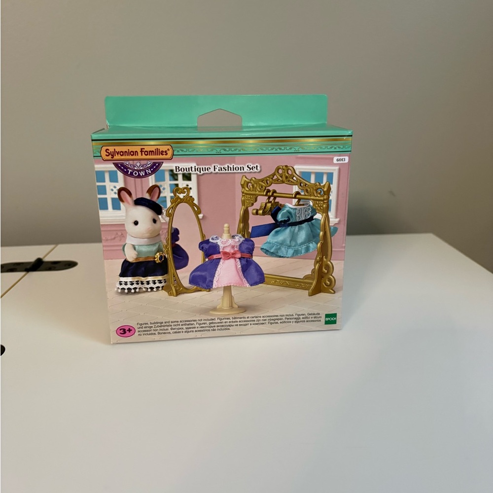 Calico Critters Boutique Fashion Set - Teal & Pink